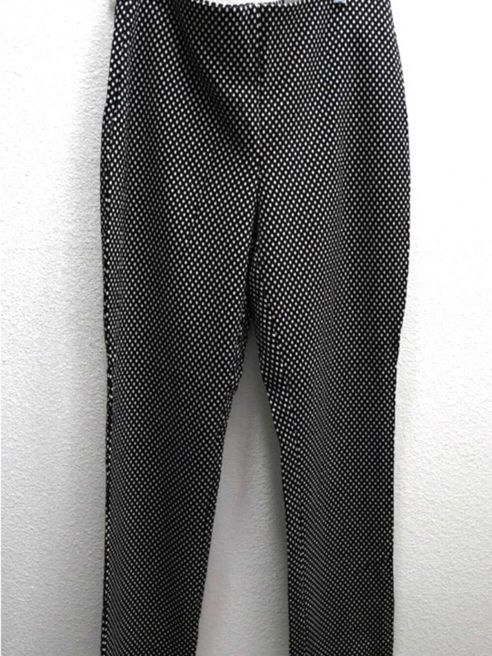 Chicos So Slimming Lurex Dot Straight leg juliet pants size 1 NWT